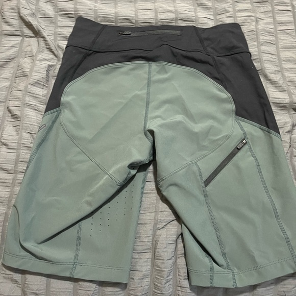 Troy lee designs MTB shorts - Picture 2 of 4